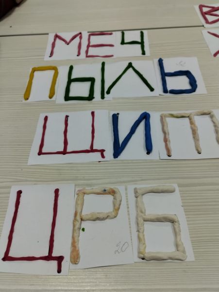 407